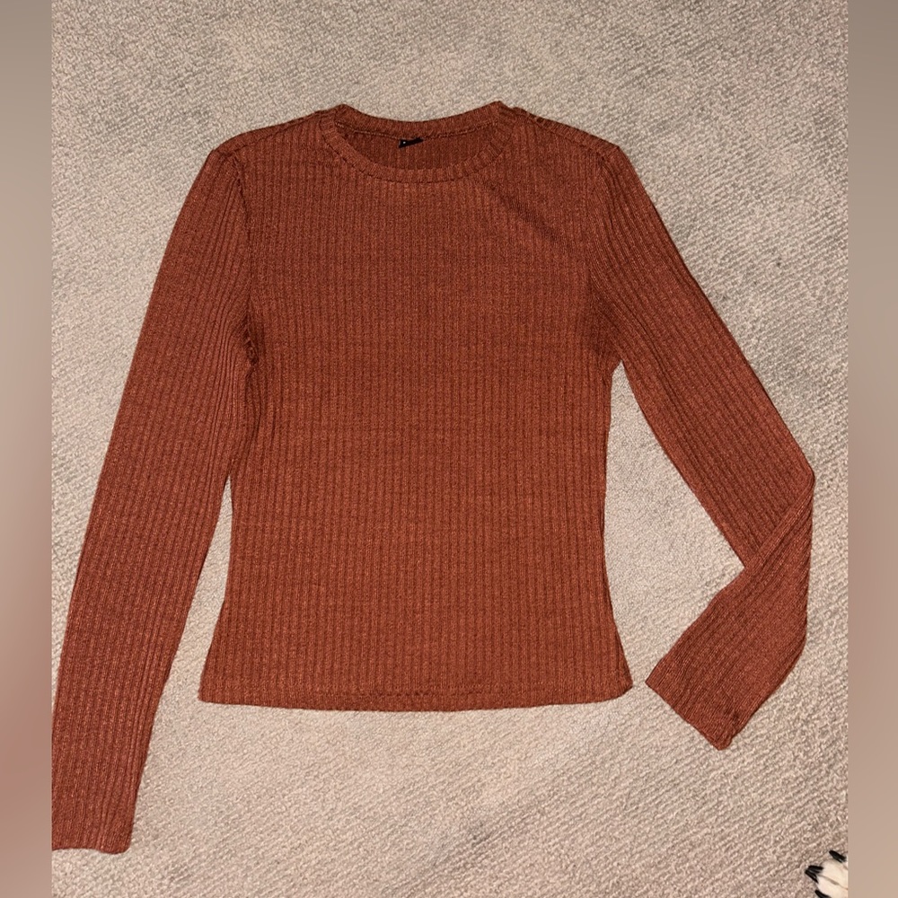 Long Sleeve top